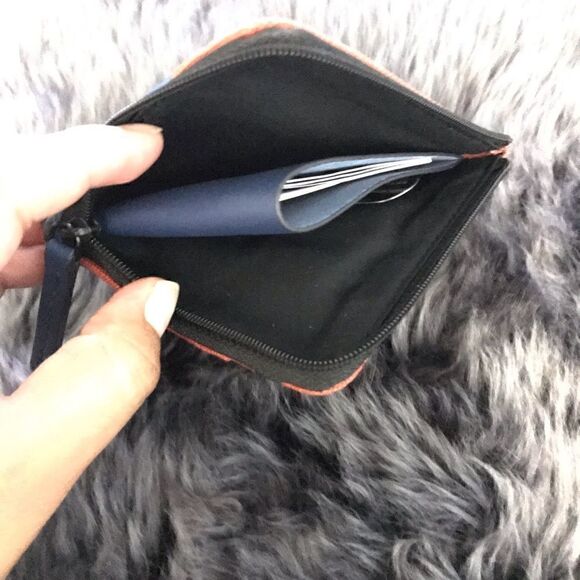 𝅺FOSSIL Grady L-zip bifold in navy - Picture 4 of 4